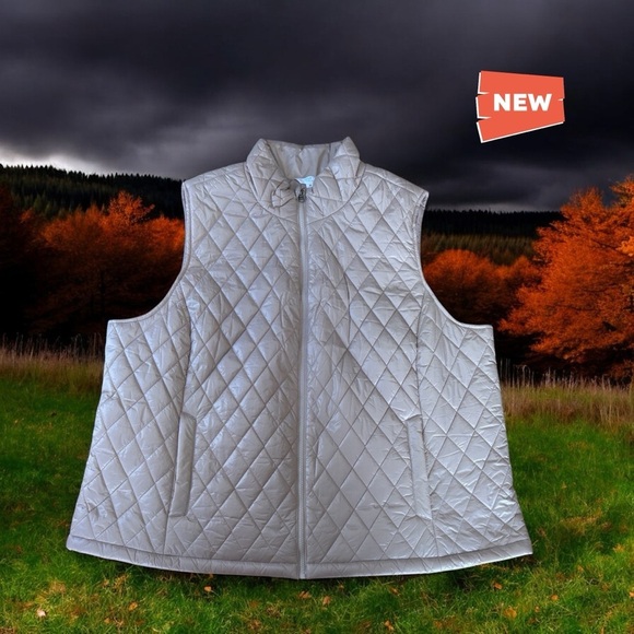NWOT, Time and Tru, Plus Size Quilted Sleeveless Vest, 2X, Tan 🍂 - Picture 1 of 8